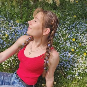 Meet your Posher, Ecaterina